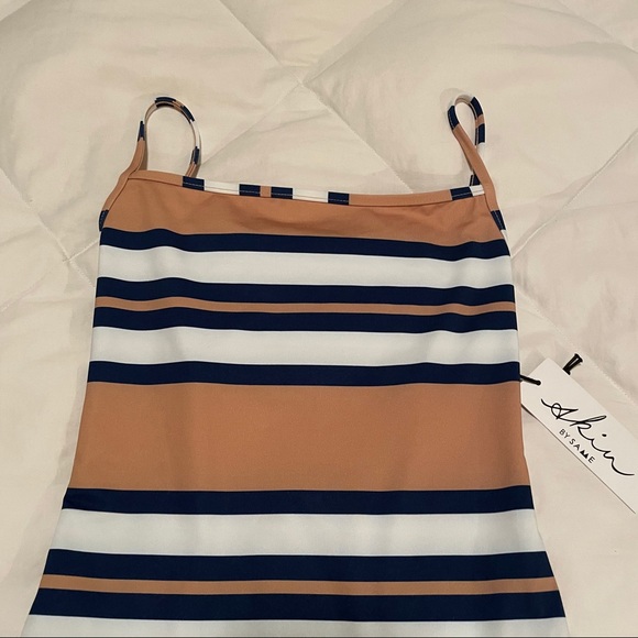 SKIN BY SAME “The One Piece” S - Picture 2 of 9